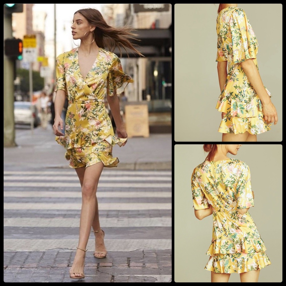 STYLESTALKER 🍋 Isabella A-Line Mini NWT
